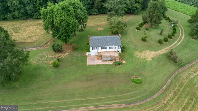 $3,800 | 18136 Pepmeier Hill Road, Fredericksburg, VA 22408