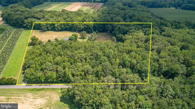 $3,800 | 18136 Pepmeier Hill Road, Fredericksburg, VA 22408