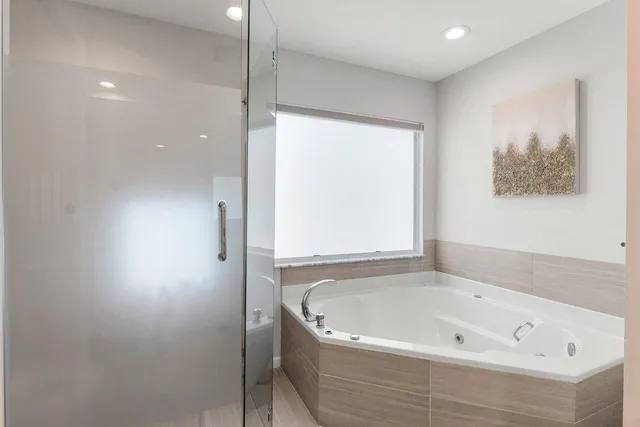 $1,050,000 | 5850 Northwest 42nd Terrace, Boca Raton, FL 33496