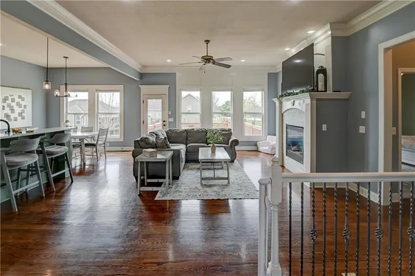 $439,000 | 2901 Wilshire Court, St. Joseph, MO 64506