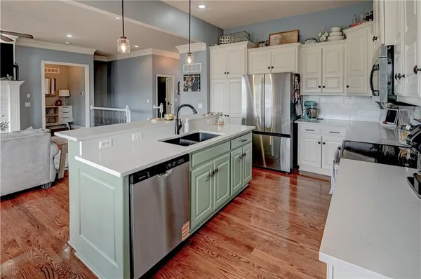 $439,000 | 2901 Wilshire Court, St. Joseph, MO 64506