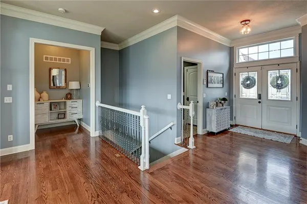 $439,000 | 2901 Wilshire Court, St. Joseph, MO 64506