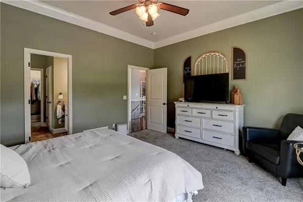 $439,000 | 2901 Wilshire Court, St. Joseph, MO 64506