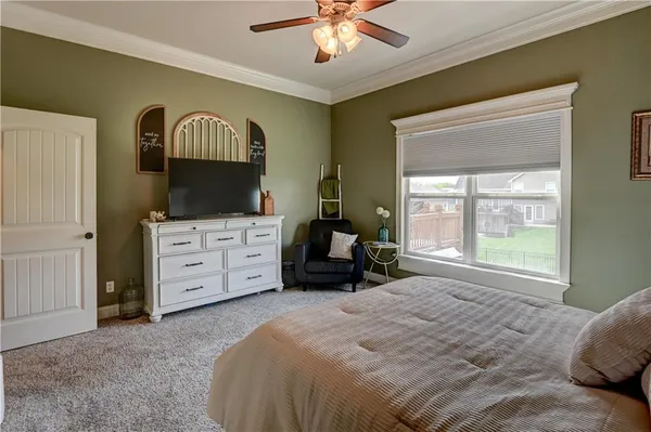 $439,000 | 2901 Wilshire Court, St. Joseph, MO 64506