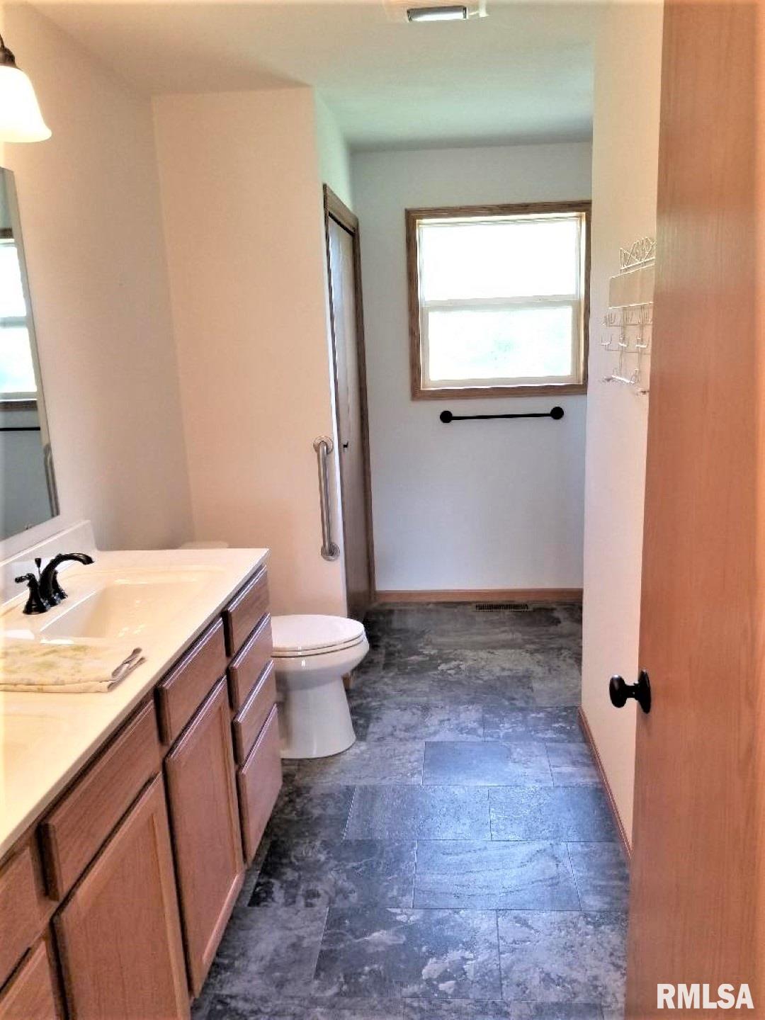 1646 Snaggy Ridge Road Tipton, IA 52772 - Photo 10 of 26 Gallery Image 10