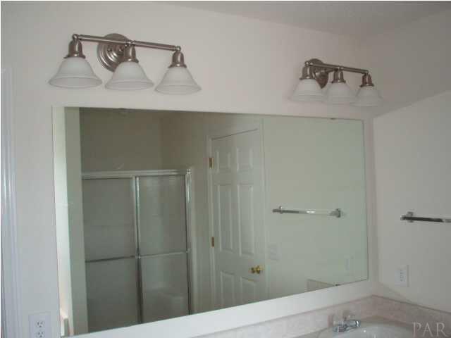 2236 Liberty Loop Road, Unit 17D Cantonment, FL 32533 - Photo 8 of 12 Gallery Image 8