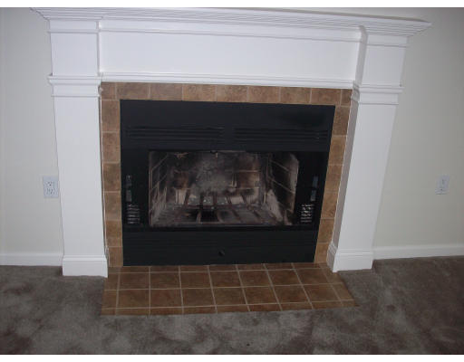 10 Plantation Road, Unit 10 Oxford, MA 01540 - Photo 3 of 17 Gallery Image 3