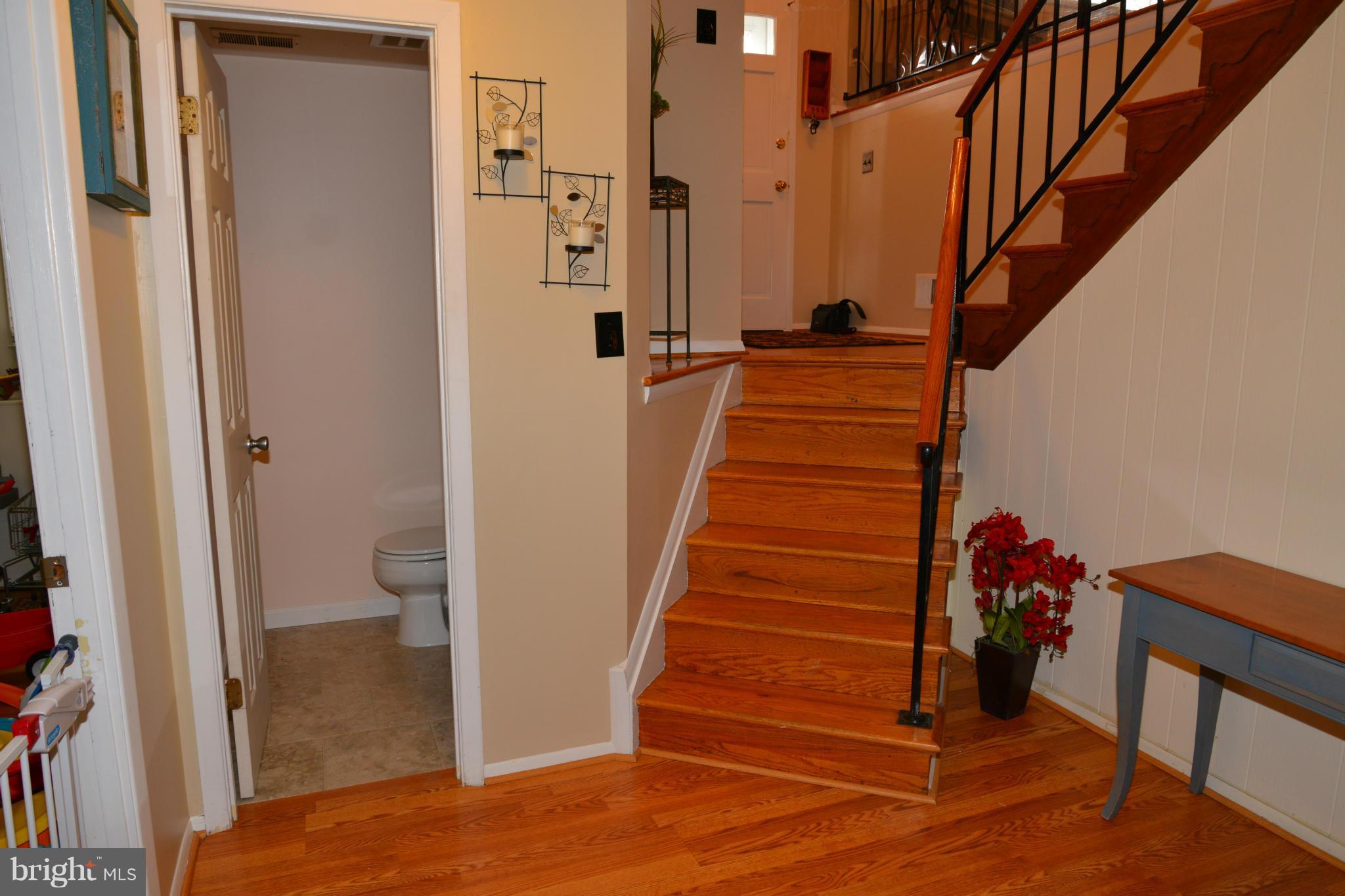 304 Cherry Chapel Road Reisterstown, MD 21136 - Photo 3 of 25 Interior (General)