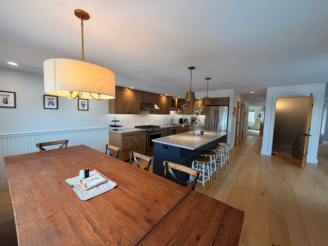 $924,900 | 20 Fore Seasons Drive, Unit 2, Wilmington, VT 05363