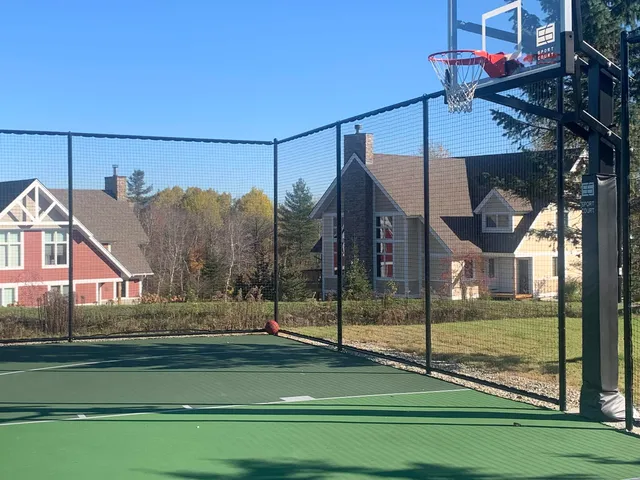 $924,900 | 20 Fore Seasons Drive, Unit 2, Wilmington, VT 05363