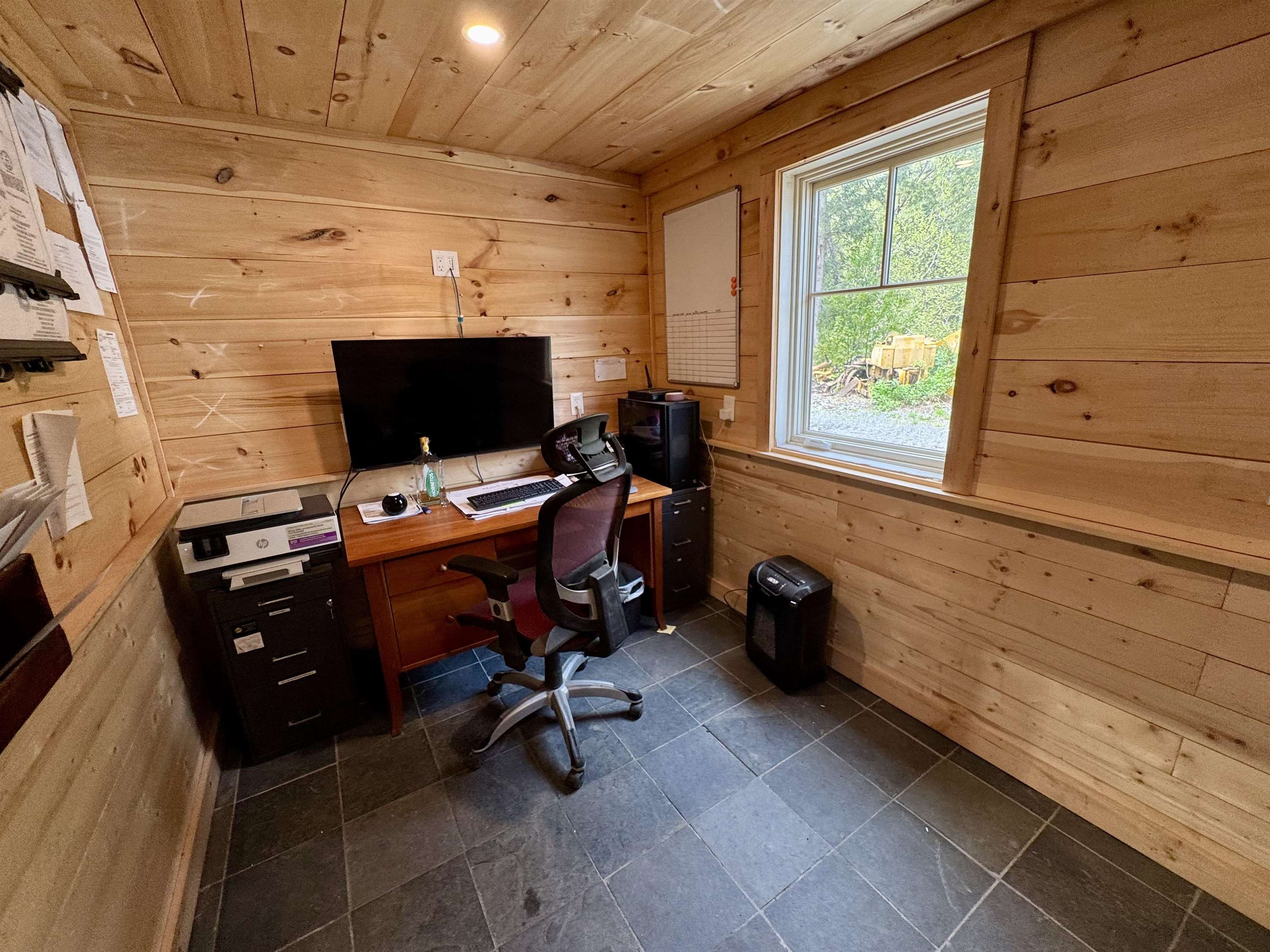 198 Brackett Road Fairlee, VT 05045 - Photo 43 of 53