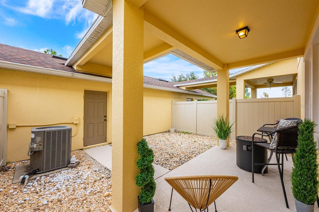 12305 Via Derna Place Windermere, FL 34786 - Photo 22 of 24 a view of an outdoor space and porch