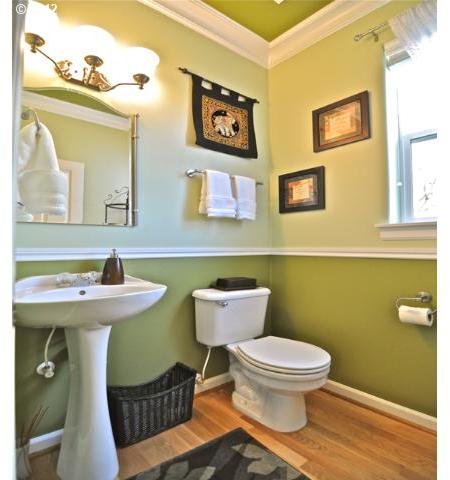5202 Southwest View Point Terrace Portland, OR 97239 - Photo 6 of 16