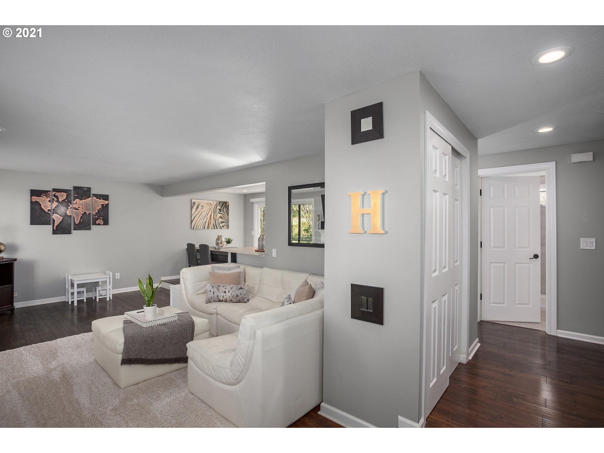 12340 Northwest McDaniel Road, Unit 9 Portland, OR 97229 - Photo 3 of 28 Gallery Image 3