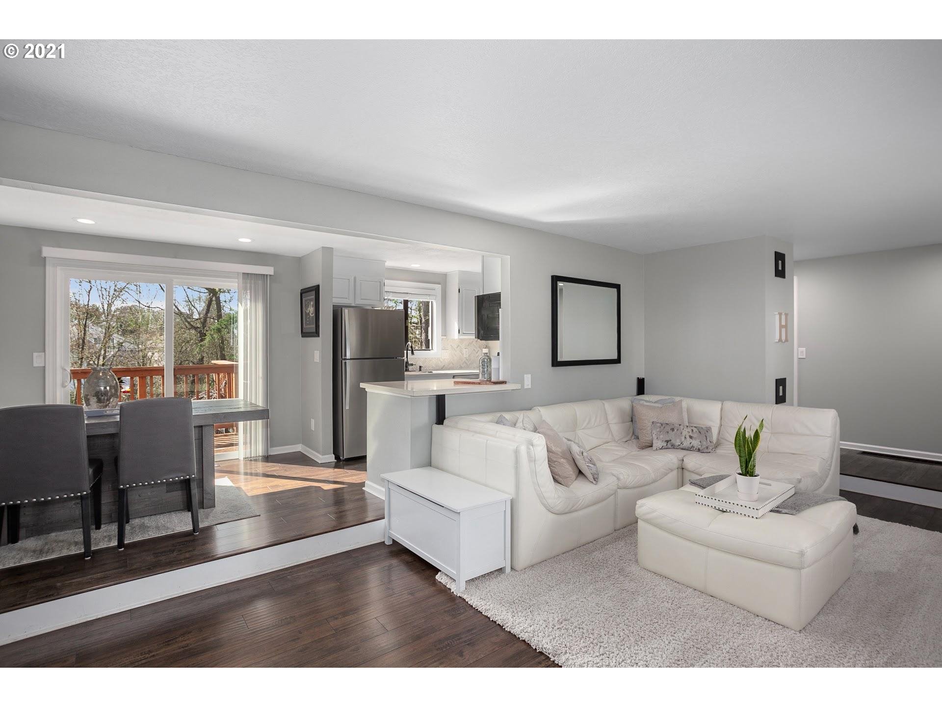 12340 Northwest McDaniel Road, Unit 9 Portland, OR 97229 - Photo 7 of 28 Gallery Image 7