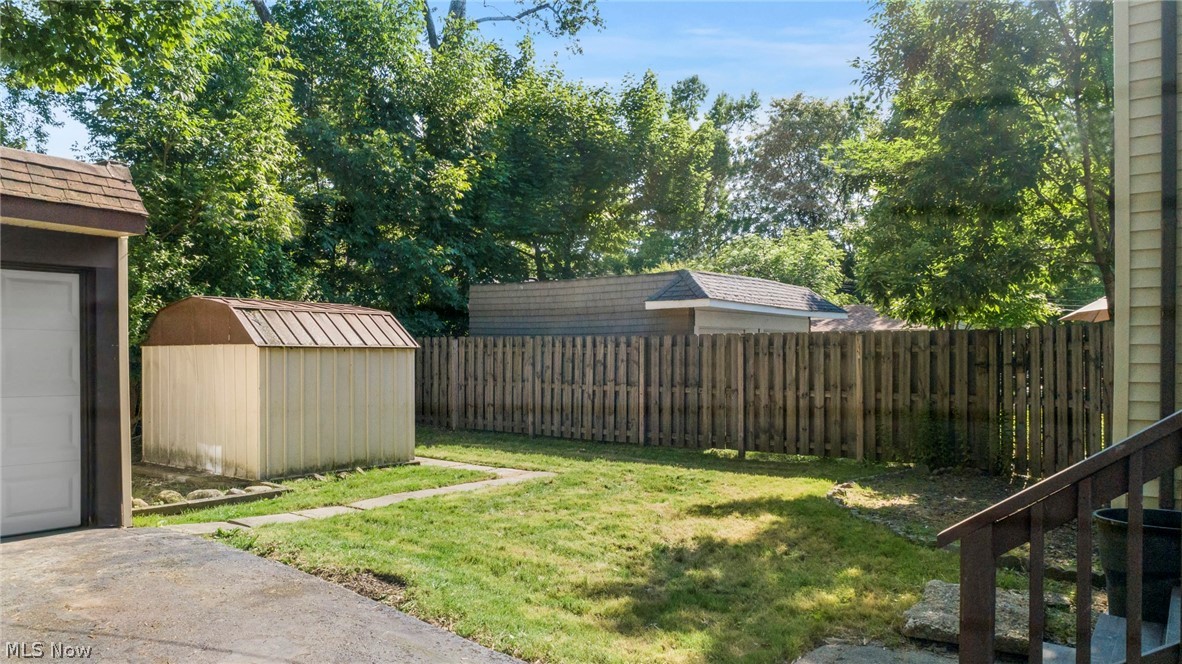 3036 Yorkshire Road Cleveland, OH 44118 - Photo 28 of 29 Gallery Image 28