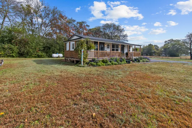 $425,000 | 2559 West Valley Road, Dunlap, TN 37327