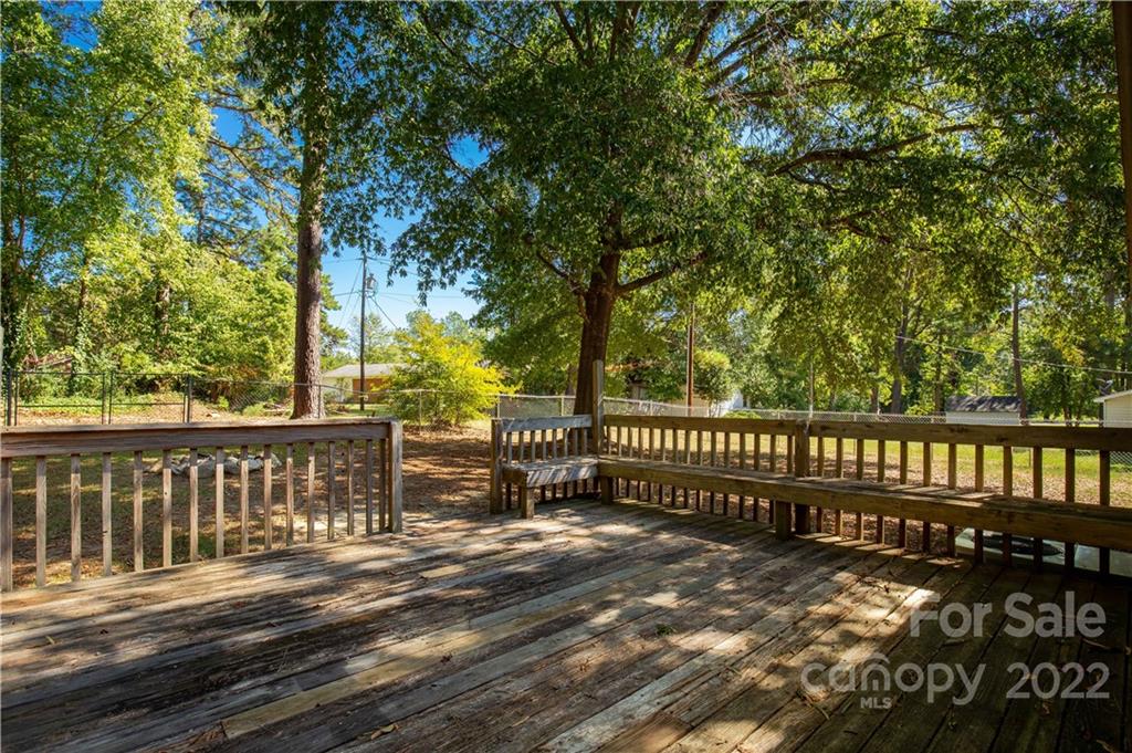 1909 John Everall Road Lancaster, SC 29720 - Photo 2 of 32 a view of a wooden deck