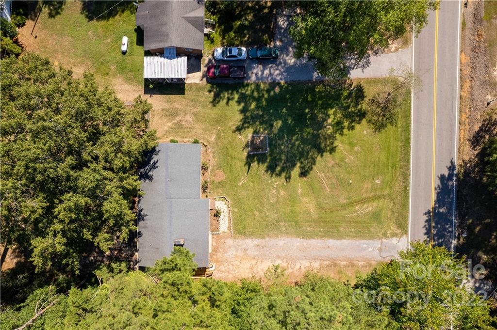 1909 John Everall Road Lancaster, SC 29720 - Photo 31 of 32 a view of a yard