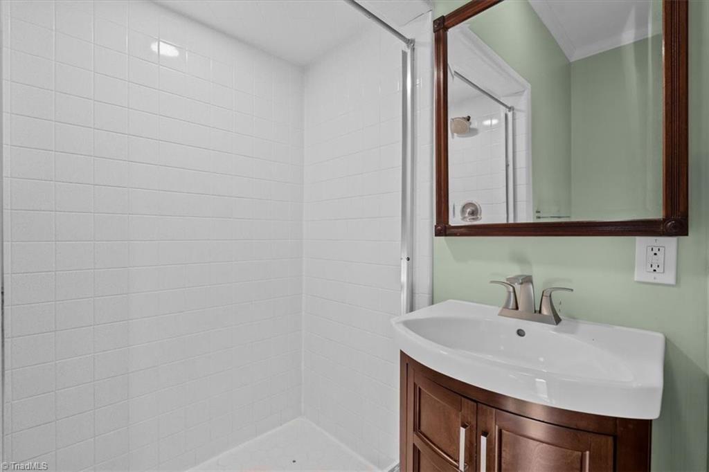 1212 Ritters Lake Road Greensboro, NC 27406 - Photo 18 of 50 Gallery Image 18