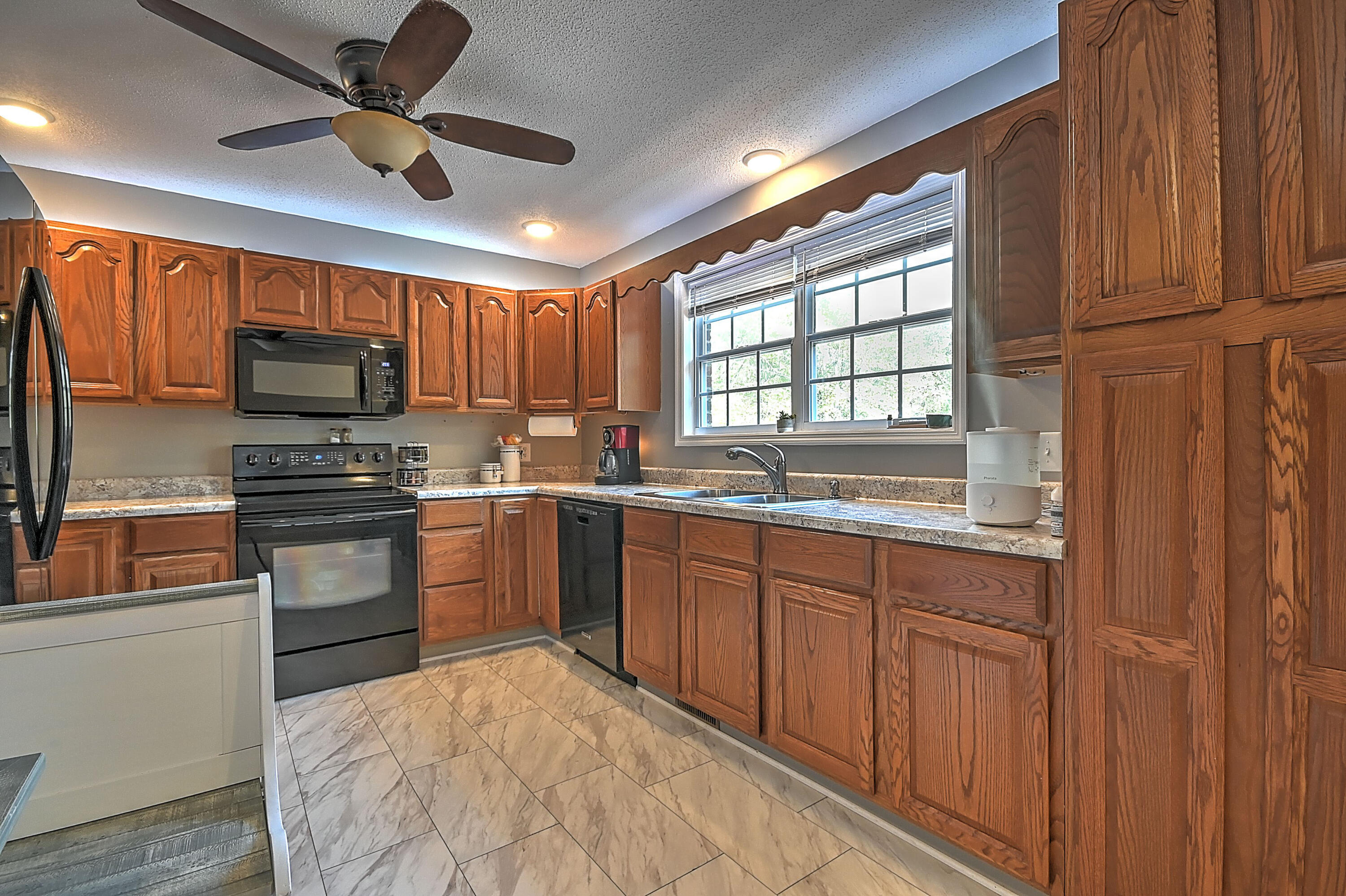 600 Beidleman Road Bristol, TN 37620 - Photo 16 of 44 600 Biedleman-16