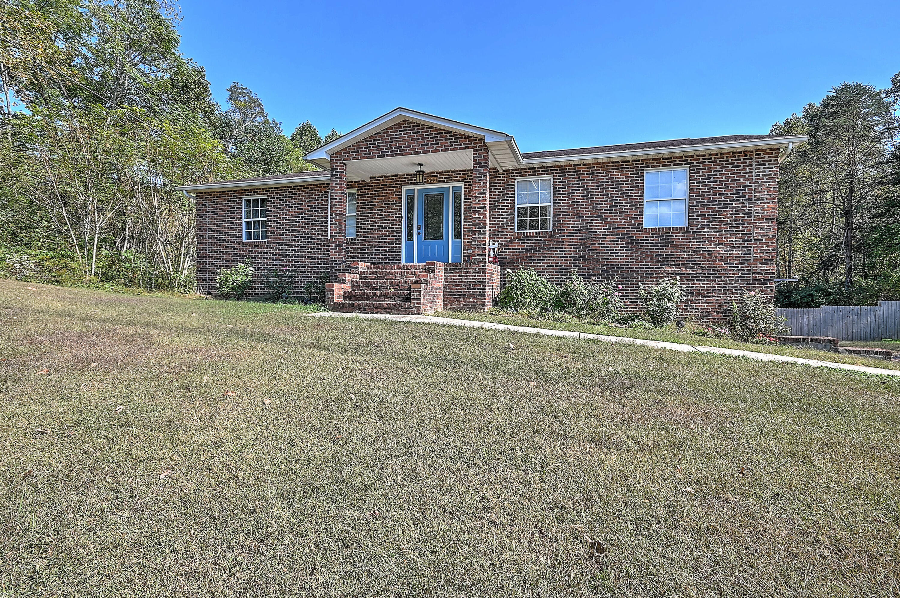 600 Beidleman Road Bristol, TN 37620 - Photo 2 of 44 600 Biedleman-2