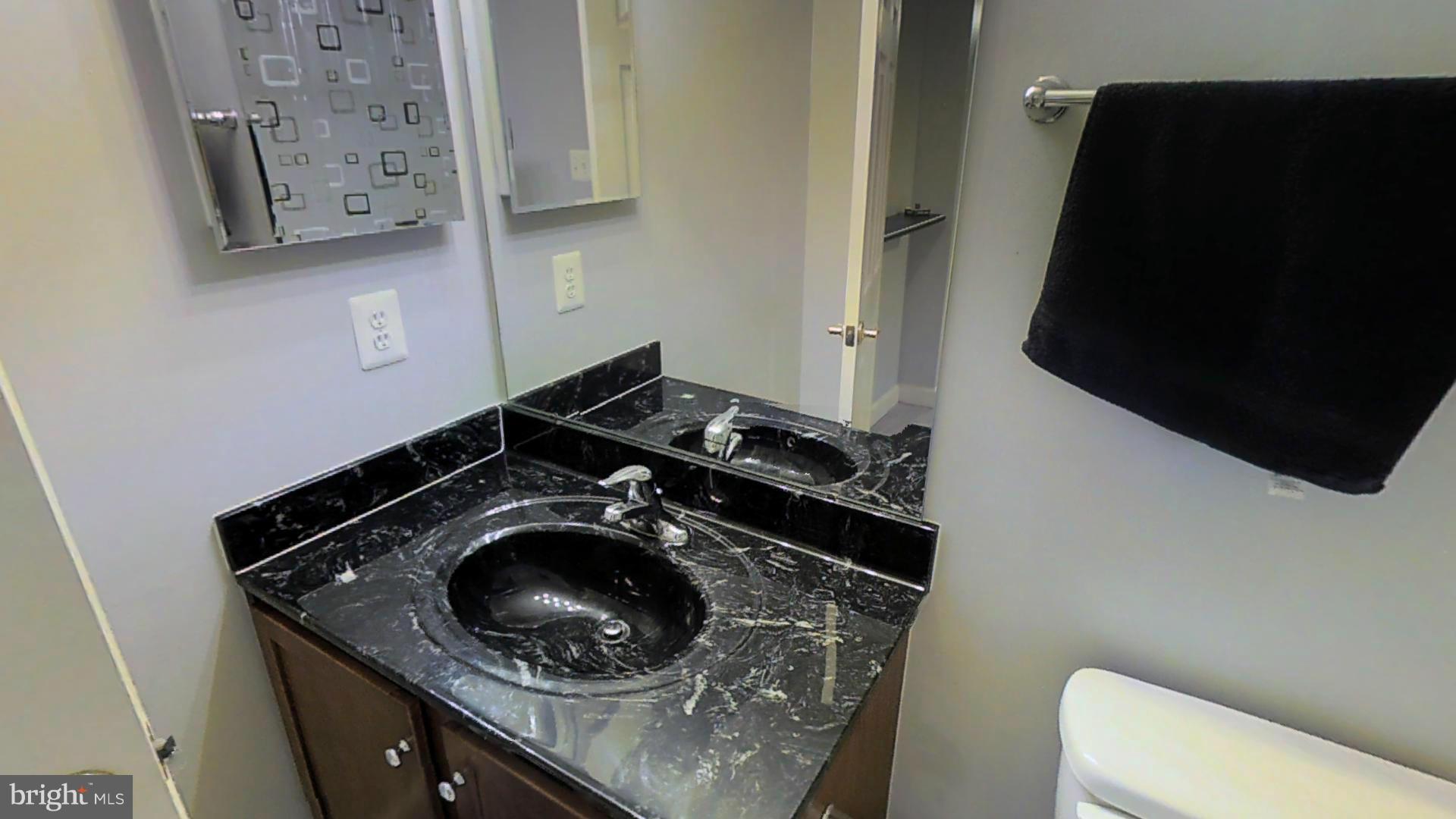 1711 Canal Clipper Court Point of Rocks, MD 21777 - Photo 22 of 30 a utility room with dryer and washer