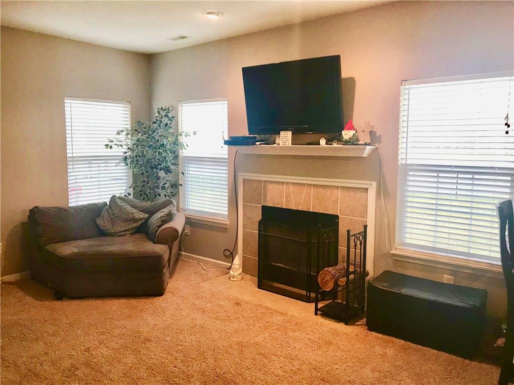 190 Rambling Road Greenfield, IN 46140 - Photo 5 of 30