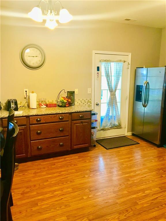 190 Rambling Road Greenfield, IN 46140 - Photo 8 of 30