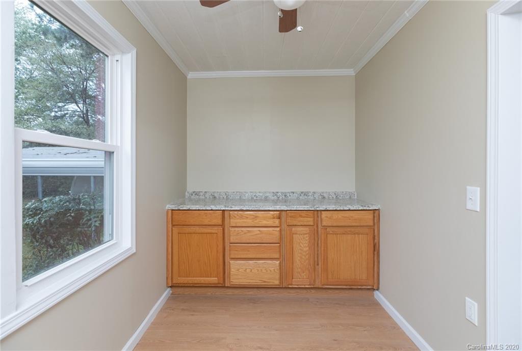 135 Ross Road York, SC 29745 - Photo 11 of 23 Gallery Image 11