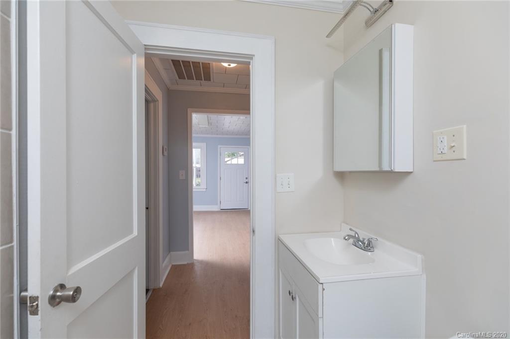 135 Ross Road York, SC 29745 - Photo 19 of 23 Gallery Image 19