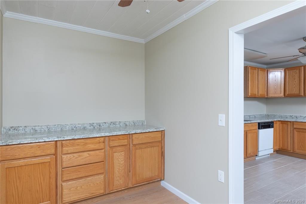 135 Ross Road York, SC 29745 - Photo 9 of 23 Gallery Image 9