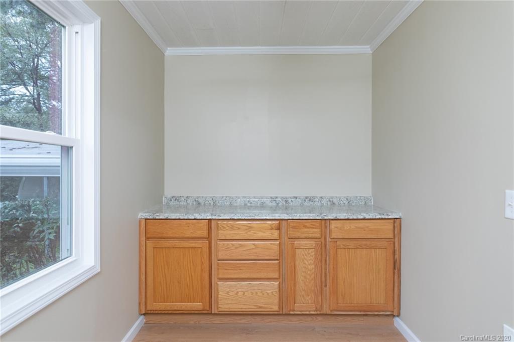 135 Ross Road York, SC 29745 - Photo 10 of 23 Gallery Image 10