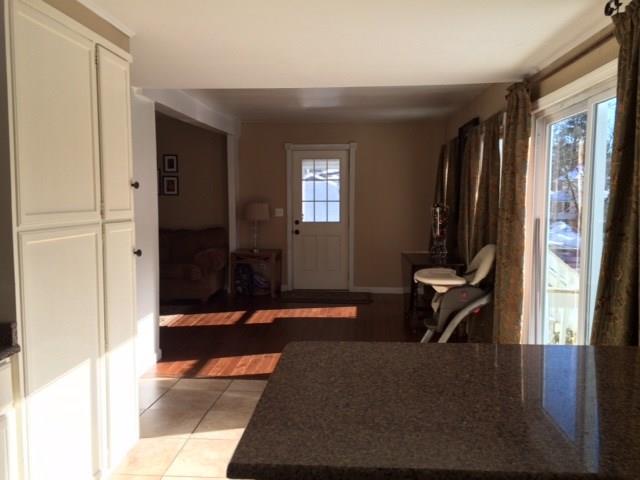 25 Auburn Street Springvale, ME 04083 - Photo 5 of 22 Photo