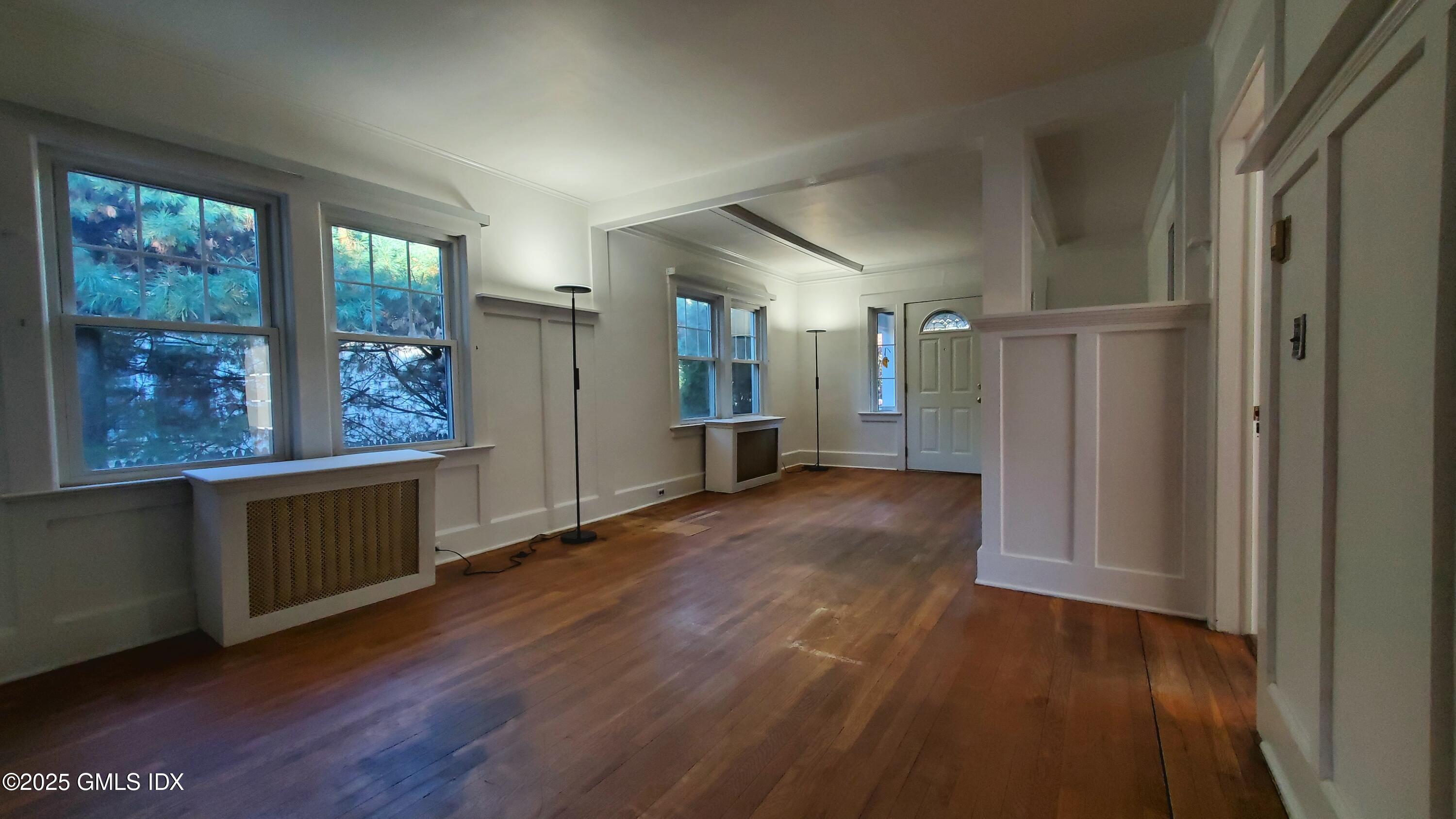 3 Relay Court Cos Cob, CT 06807 - Photo 12 of 25 20241011_083608