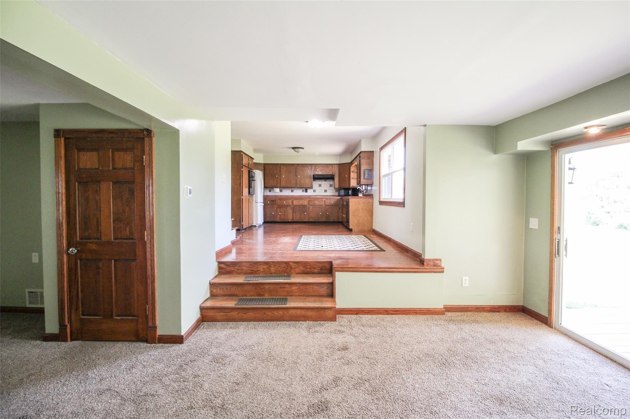 17099 Frandsche Road Chesaning, MI 48616 - Photo 8 of 51 08.JPG