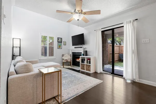 $1,475 | 7635 Guadalupe Street, Unit 202, Austin, TX 78752
