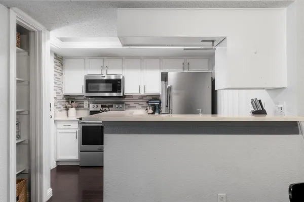 $1,475 | 7635 Guadalupe Street, Unit 202, Austin, TX 78752