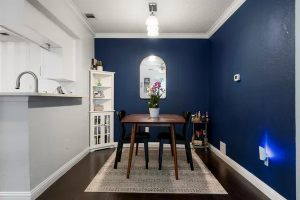 $1,475 | 7635 Guadalupe Street, Unit 202, Austin, TX 78752