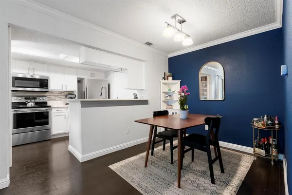 $1,475 | 7635 Guadalupe Street, Unit 202, Austin, TX 78752