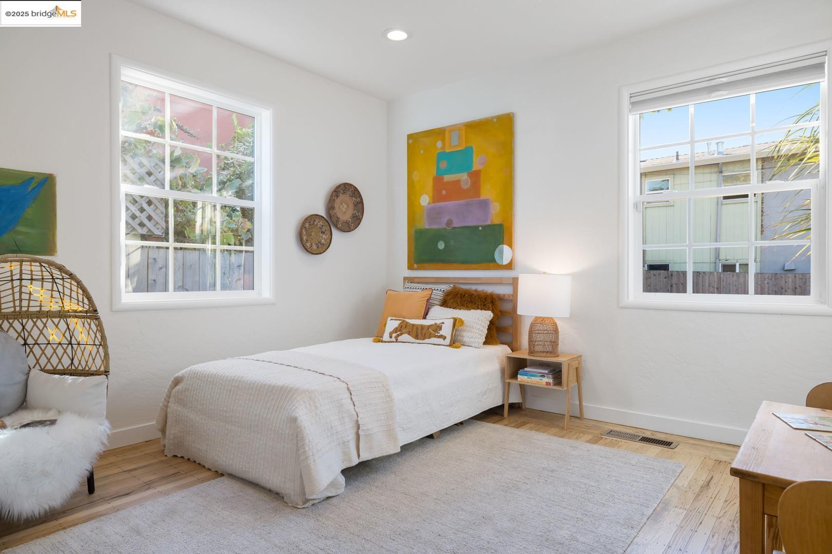 2829 California Street Berkeley, CA 94703 - Photo 14 of 20 a bedroom with a bed and a window