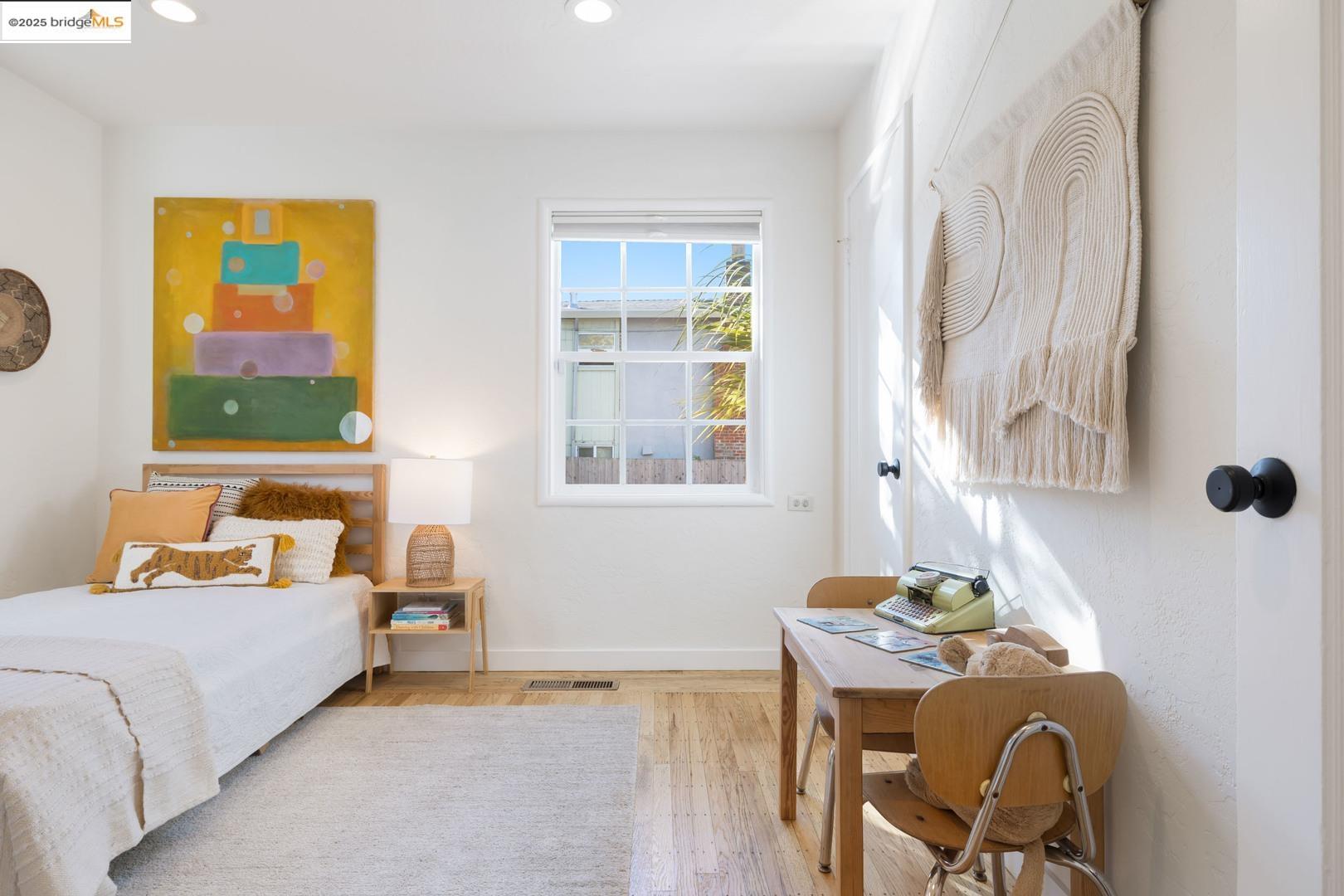 2829 California Street Berkeley, CA 94703 - Photo 15 of 20 a living room with furniture and window