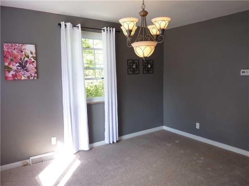 8352 Peebles Road Pittsburgh, PA 15237 - Photo 2 of 18 Gallery Image 2