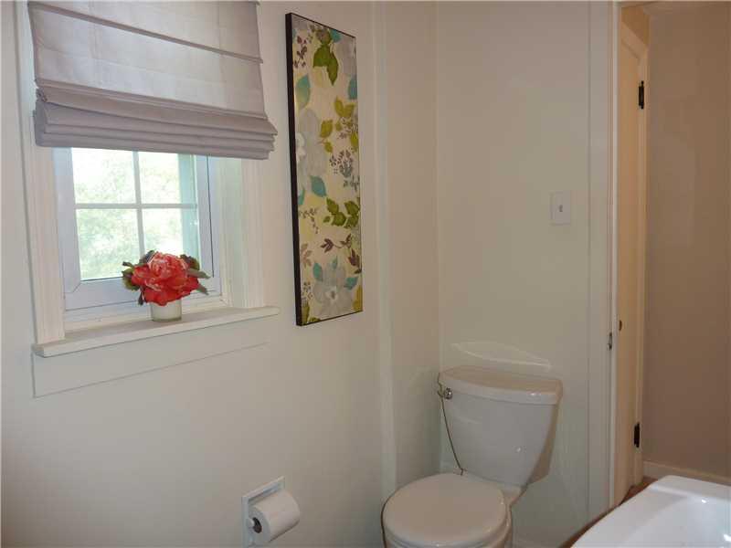 8352 Peebles Road Pittsburgh, PA 15237 - Photo 13 of 18 Full Bath. Another View of the Full Bath.