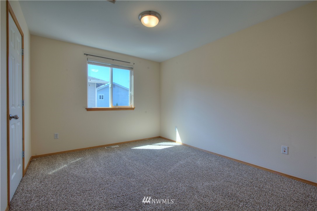 1028 186th Street Southeast, Unit 39 Bothell, WA 98012 - Photo 15 of 18 Gallery Image 15
