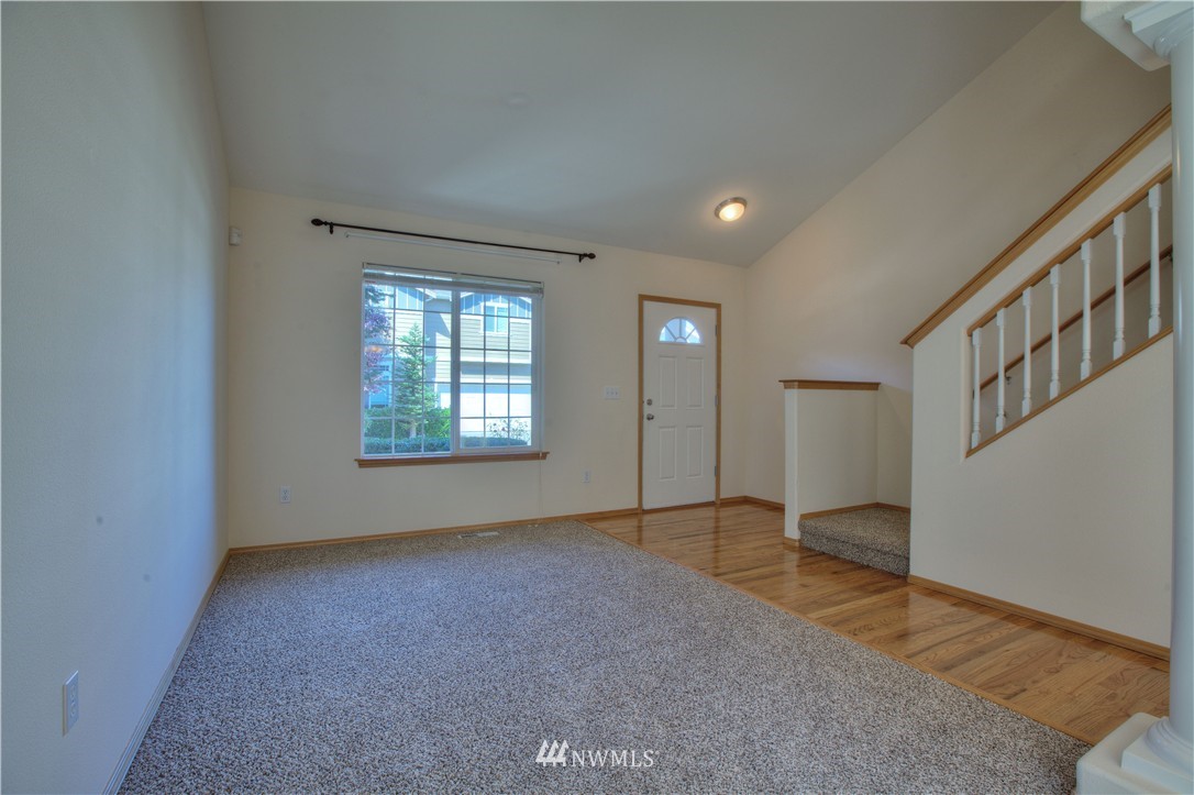 1028 186th Street Southeast, Unit 39 Bothell, WA 98012 - Photo 3 of 18 Gallery Image 3