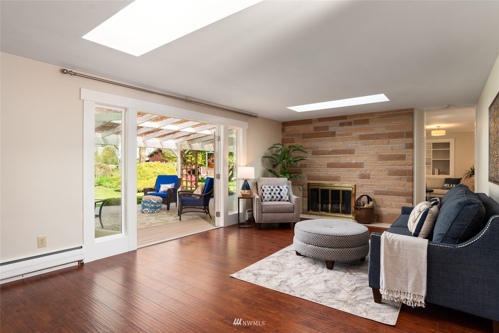 15102 Avon Allen Road Mount Vernon, WA 98273 - Photo 8 of 39 Gallery Image 8