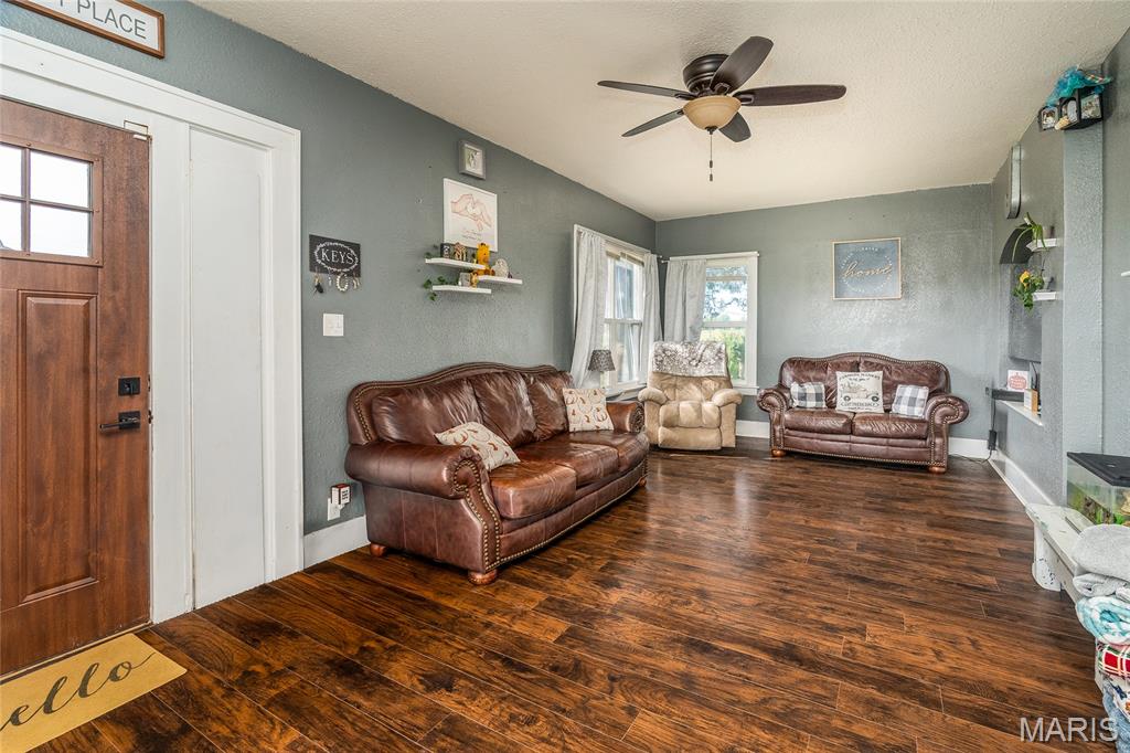 290 Harco Road Harrisburg, IL 62946 - Photo 22 of 38 Gallery Image 22