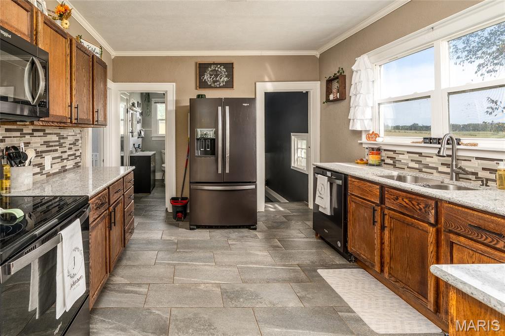 290 Harco Road Harrisburg, IL 62946 - Photo 27 of 38 Gallery Image 27