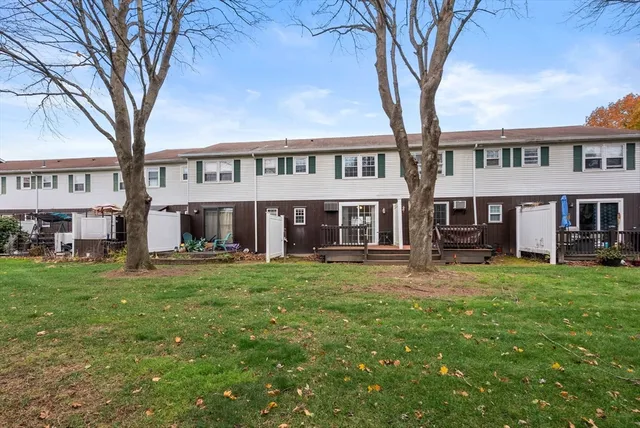 $195,000 | 6 Keegan Lane, Unit E, Greenfield, MA 01301